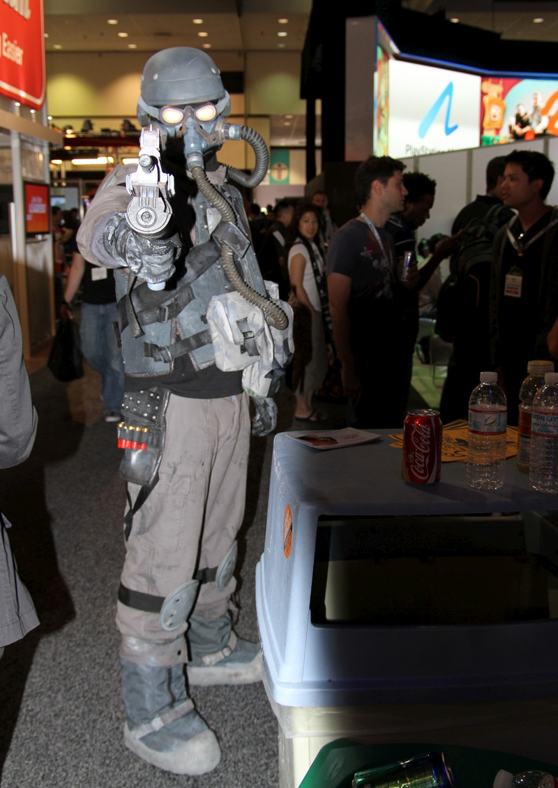 Illustration for article titled The Paid Bodies Of E3 2010